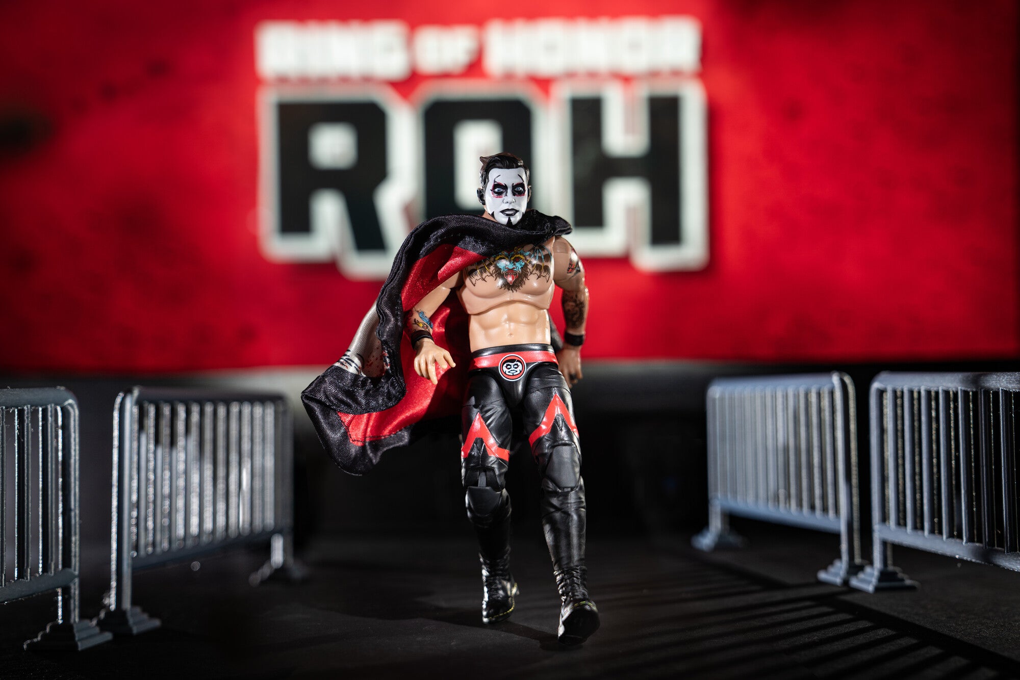 AEW-ROH-DTC-DANHAUSEN-12011414-lpr.jpg