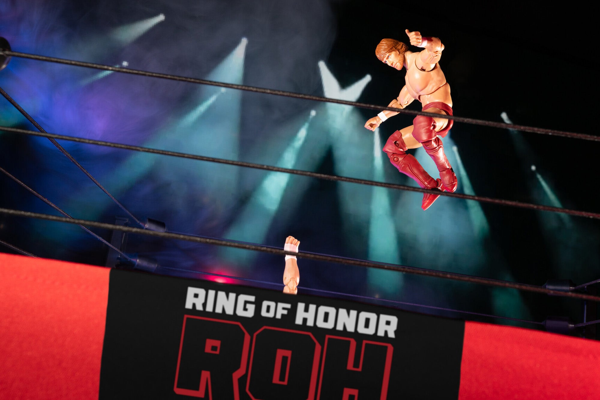 AEW0560-AEW-ROH-BryanDanielson-Vault-Artistic-06000554-1-lpr.jpg