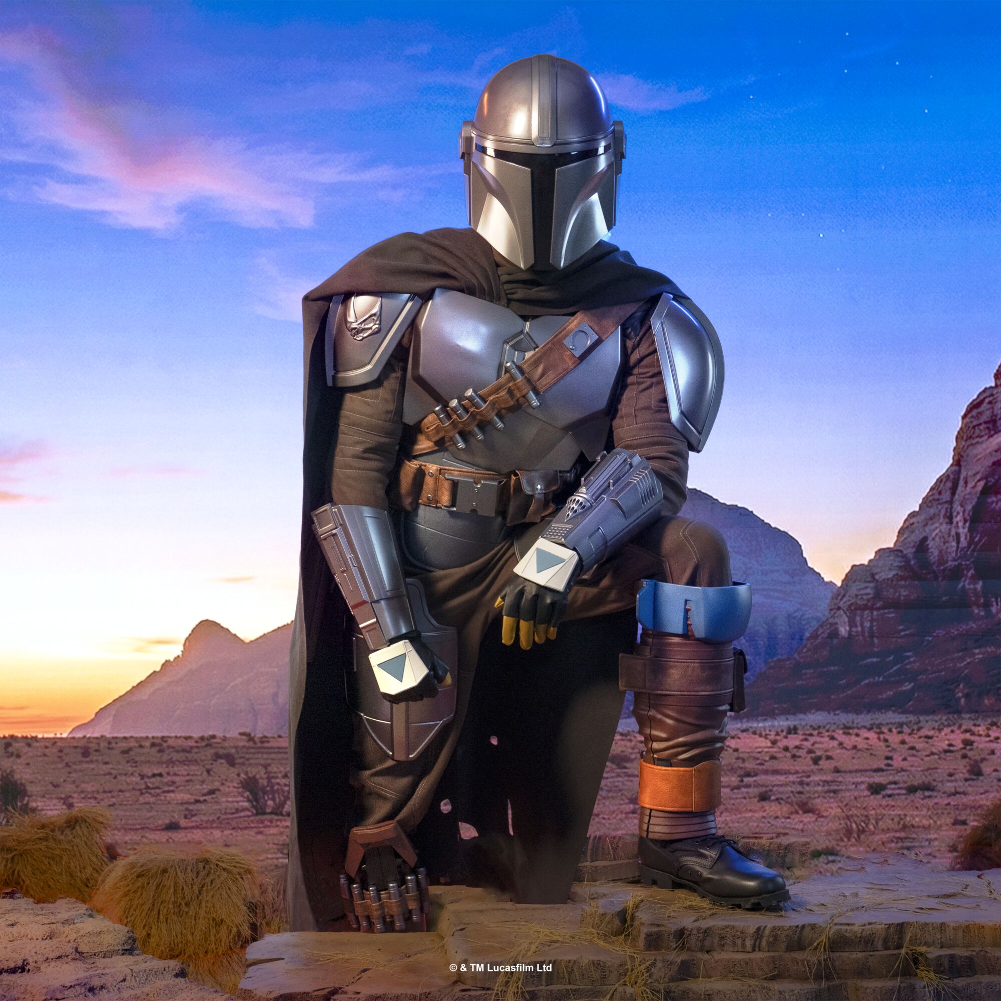 JPGOutput-JWC2349-Mandalorian-PrimaluxLifestyle-1x1_ART2.jpg