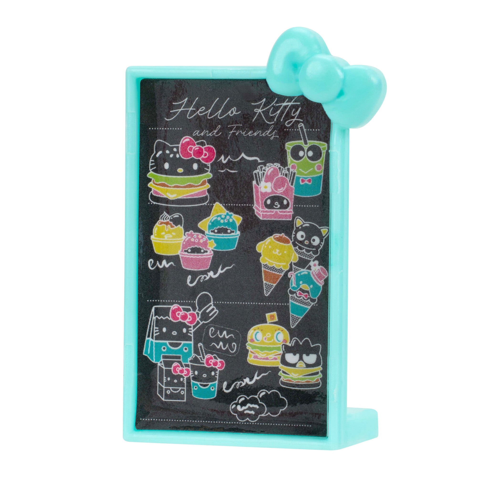 SQAL0123_Squish-a-longs-LargePlayset_Squish-a-longs_HelloKittyCafeTruckPlayset_Fig23_OP_lpr.jpg