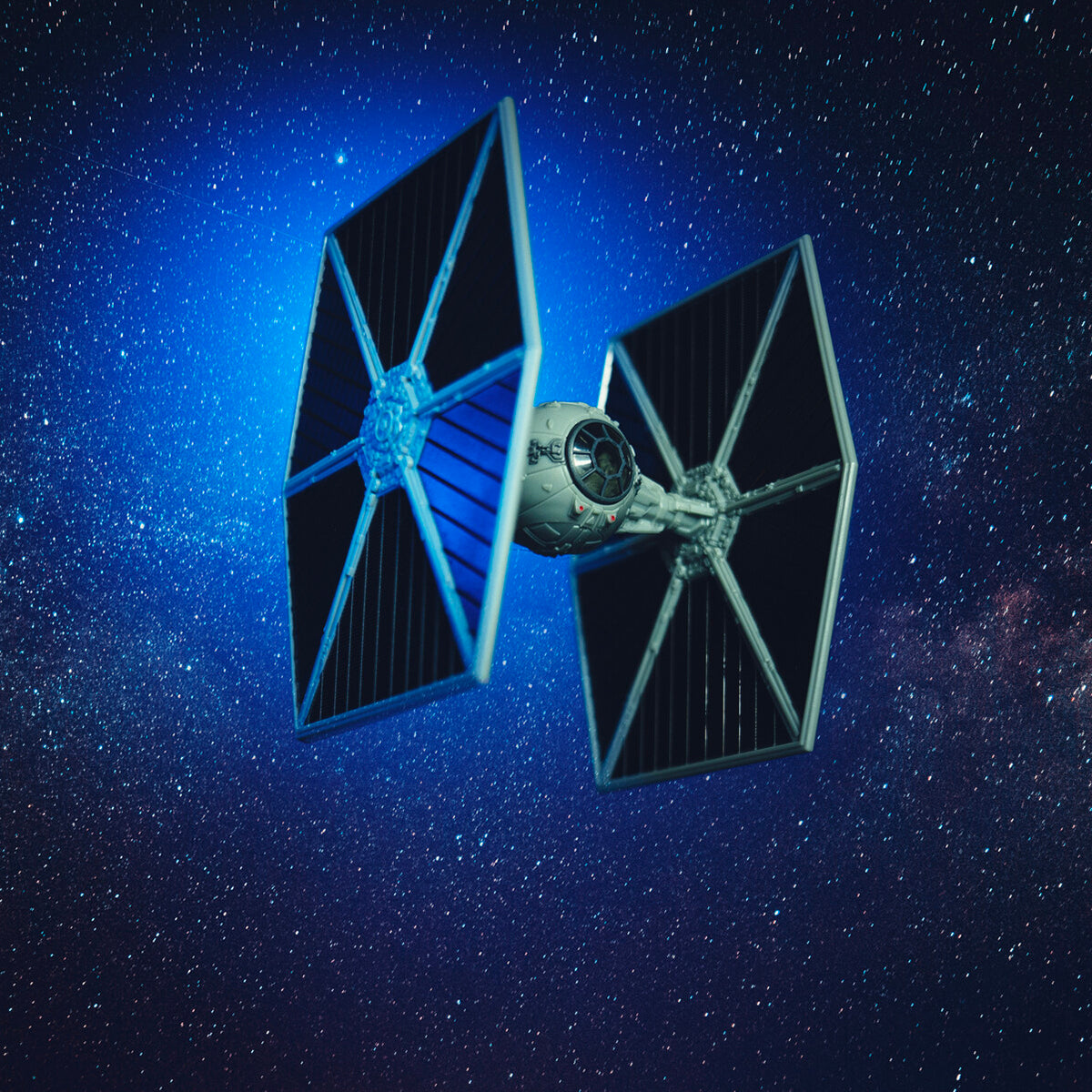 SWJ0377-StarWars-S6LightArmorClassCompleteEditionBoxSet-1_lpr.jpg
