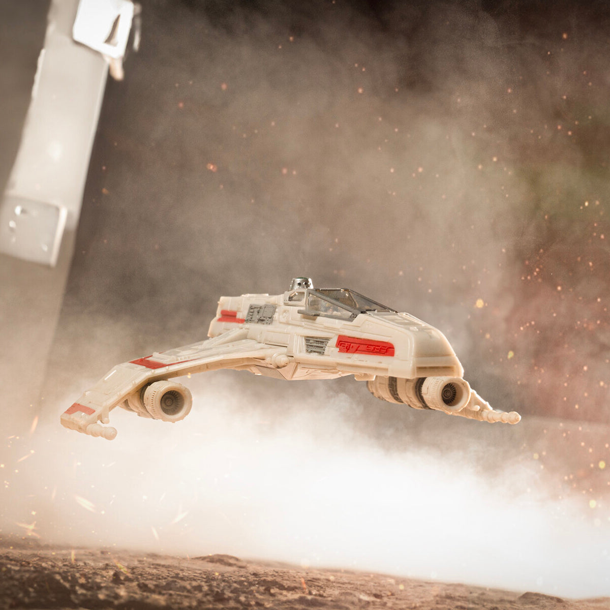 SWJ0377-StarWars-S6LightArmorClassCompleteEditionBoxSet-2_lpr.jpg