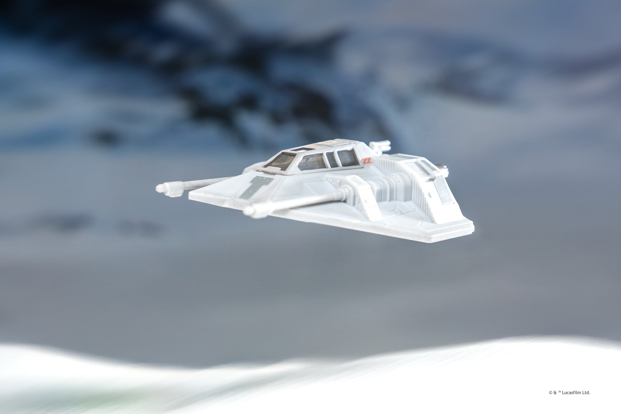 SWJ0383_StarWars_Series7StarfighterClassCompleteEditionBoxSet_Artistic_Fig30_lpr.jpg