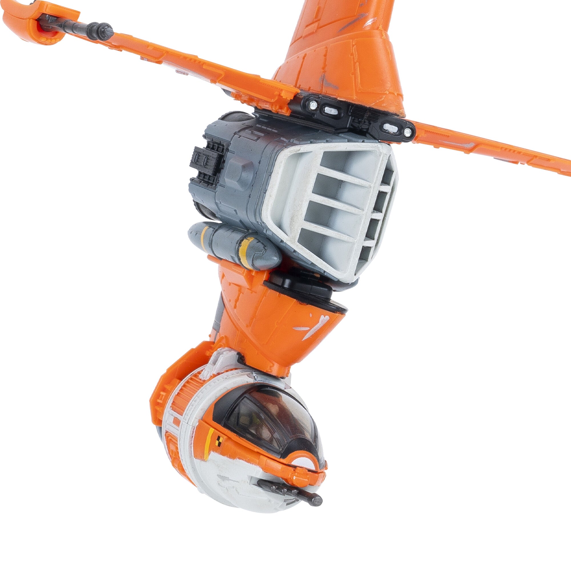 SWJ0472_StarWars_HerasB-Wing_Fig02_DETAIL_lpr.jpg