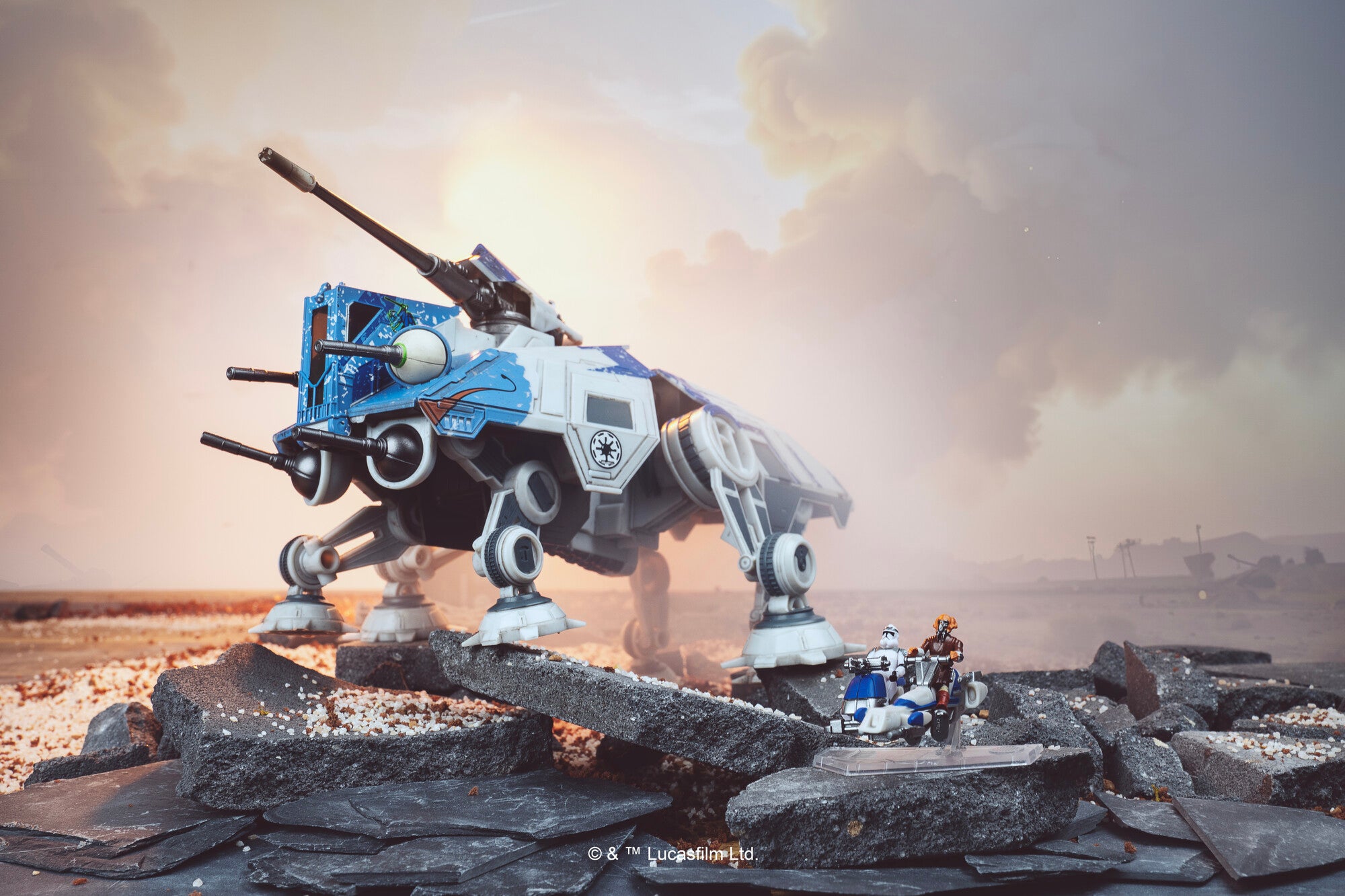 SWJ0474_AT-TE_Vault_Art12_lpr.jpg