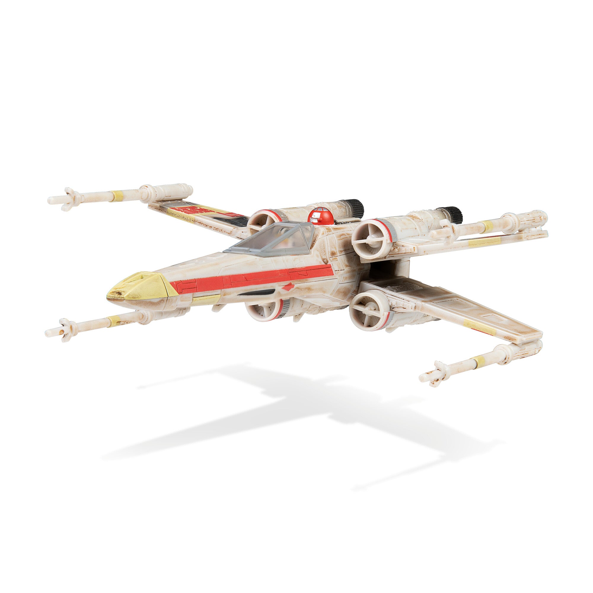 StarWars-WedgeAntilles_sXWing-5_Vehicle_FigureAssortment-SWJ0092-OP-Flying3QTRL-lpr.jpg